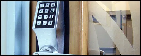 Broad Brook CT Locksmith Store Broad Brook, CT 860-294-4443 Broad Brook CT Locksmith Store Broad Brook, CT 860-294-4443 - com-02